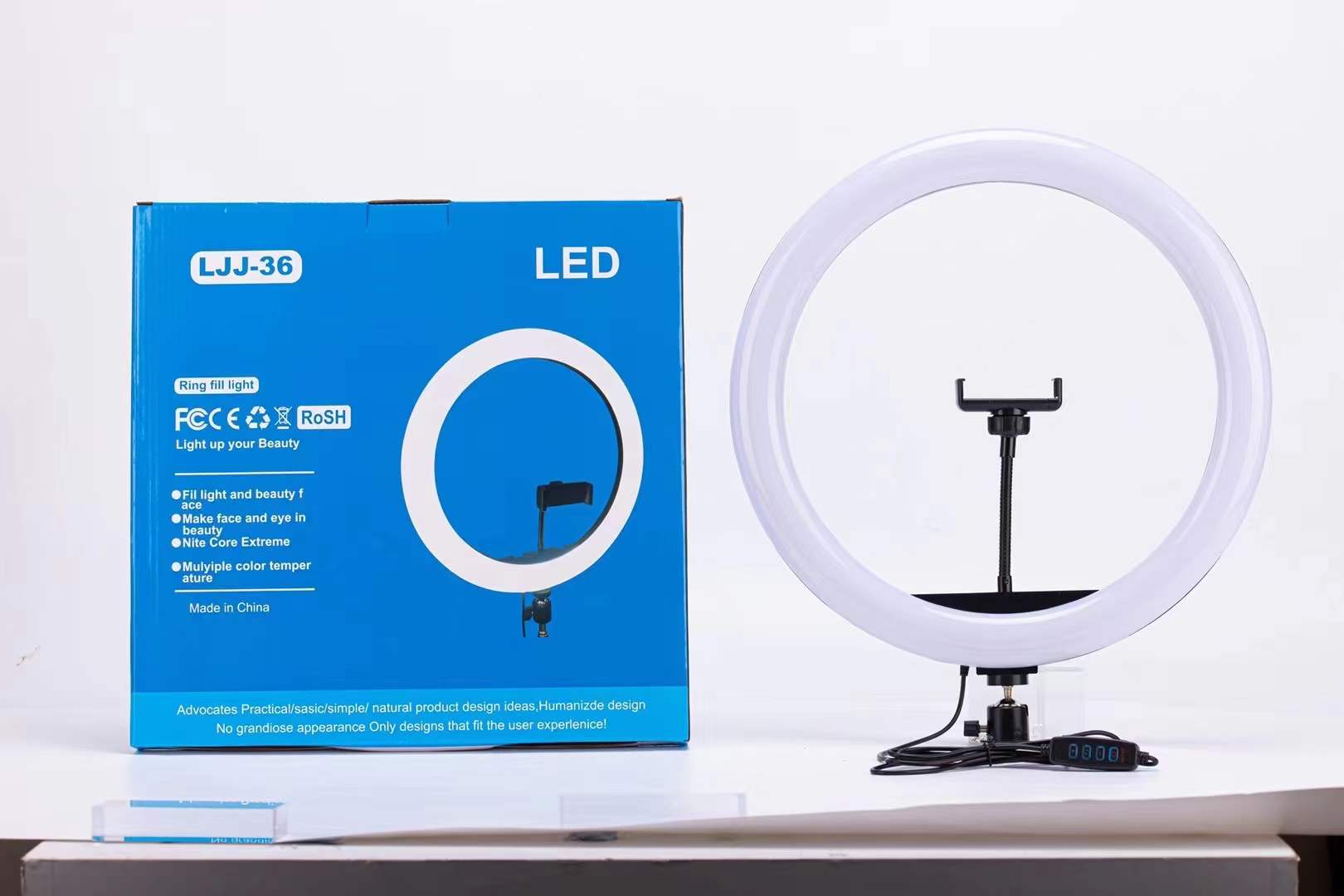 El mejor aro de luz LED con trípode calidad / precio NEEWER RL-12 Anillo de  Luz LED 14 