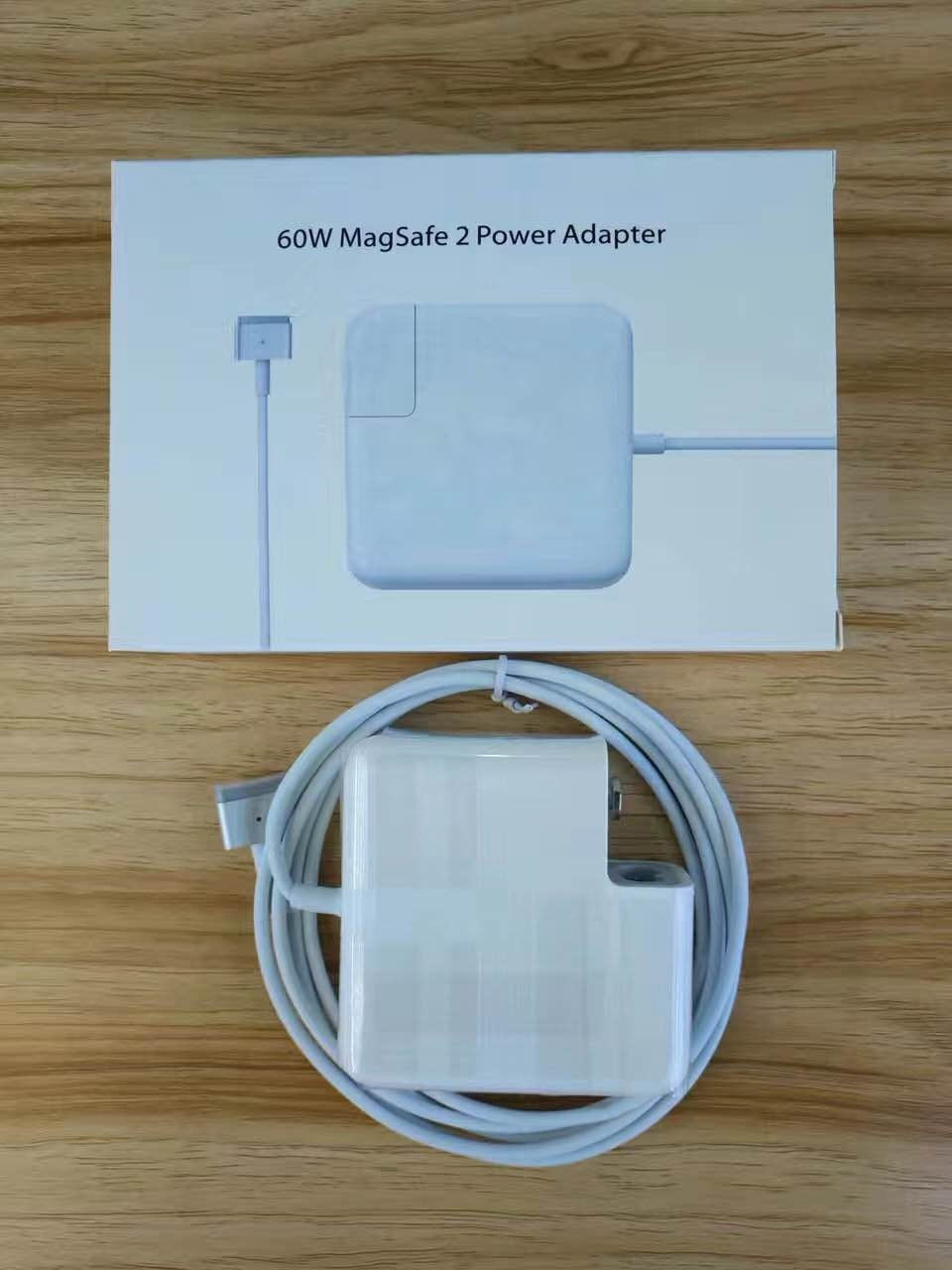 Apple Adaptador de corriente MagSafe de 60 W (para MacBook de 13.3 pulgadas y MacBook Pro de 13 pulgadas)